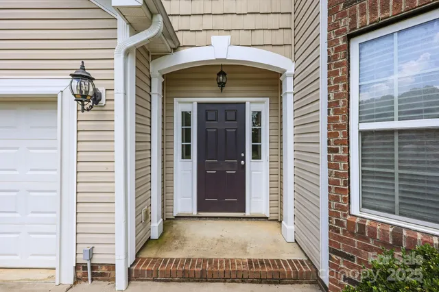 a view of a entryway door of the house