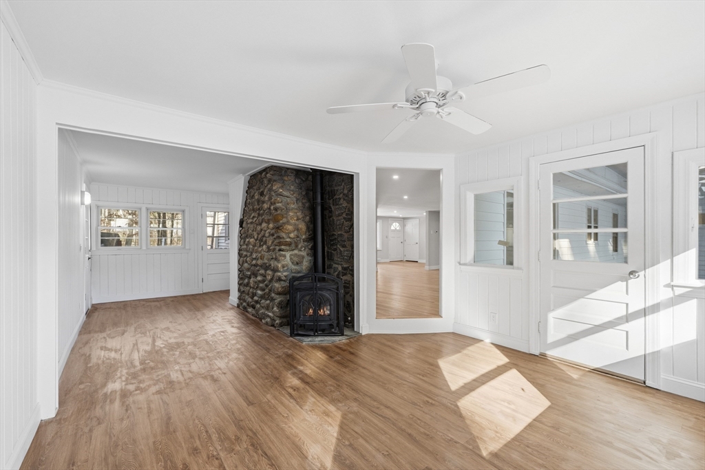 76 Beaver Brook Road Westford, MA 01886 - Photo 17 of 41