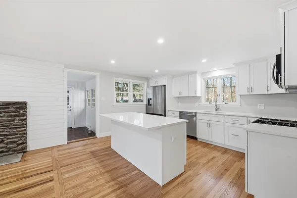 $839,000 | 76 Beaver Brook Road, Westford, MA 01886