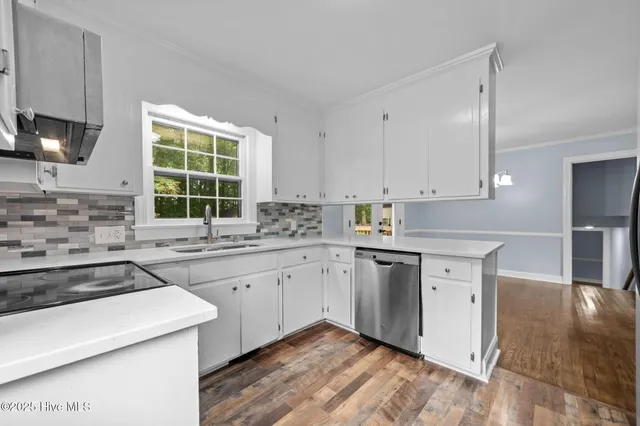 $289,900 | 704 Forest Acres Drive, Tarboro, NC 27886