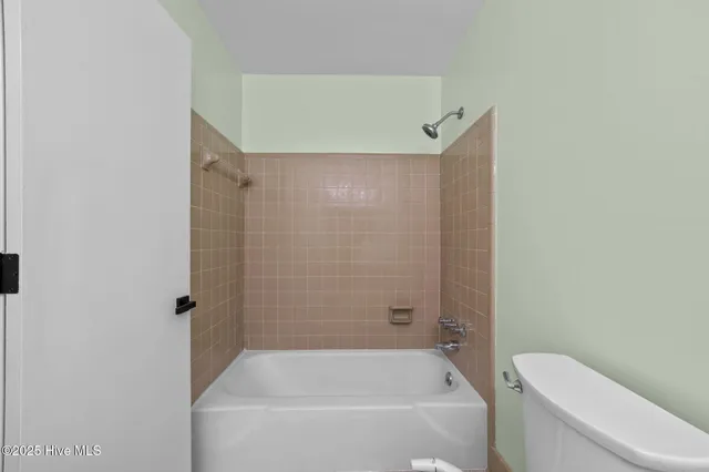 $289,900 | 704 Forest Acres Drive, Tarboro, NC 27886