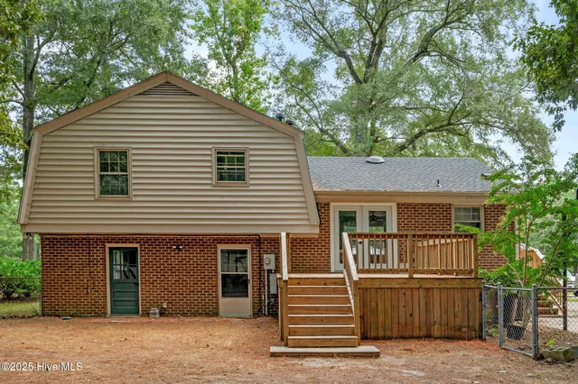 $289,900 | 704 Forest Acres Drive, Tarboro, NC 27886