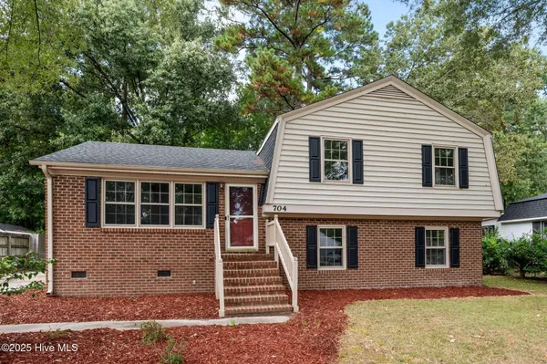 $269,900 | 704 Forest Acres Drive, Tarboro, NC 27886