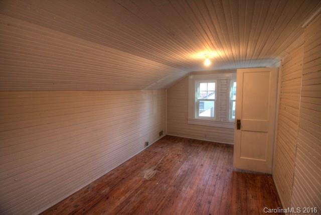 1431 Chippendale Road Charlotte, NC 28205 - Photo 17 of 24 Gallery Image 17