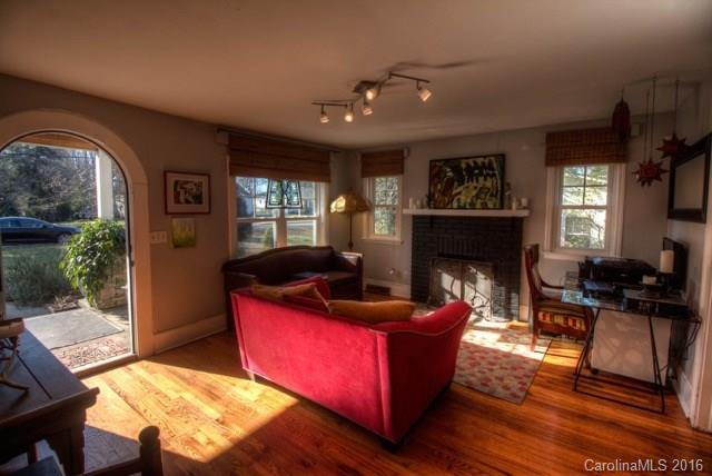 1431 Chippendale Road Charlotte, NC 28205 - Photo 4 of 24 Gallery Image 4