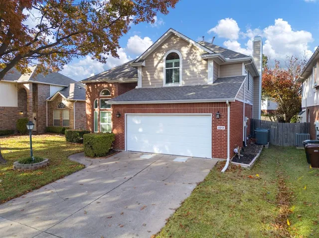 $2,825 | 2213 Heatherton Place, Plano, TX 75023