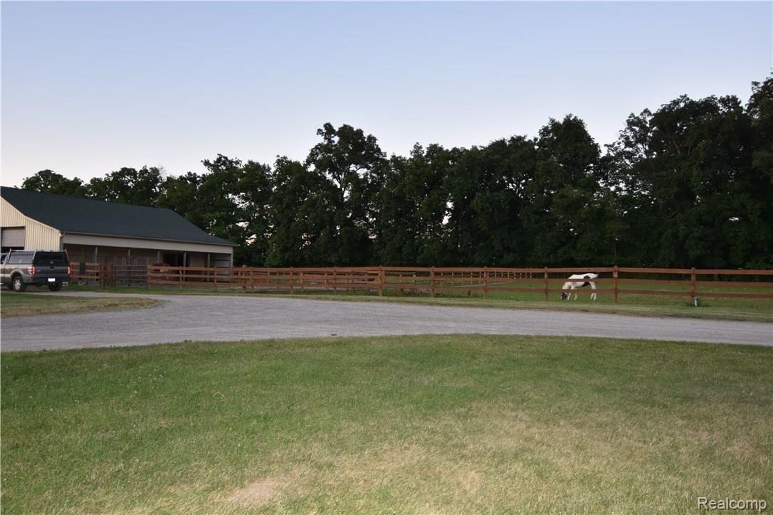 7800 West Allen Road Fowlerville, MI 48836 - Photo 55 of 66 DSC_0429.JPG