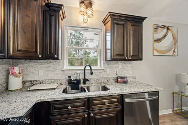 $305,000 | 120 Cedar Grove Road, Petal, MS 39465