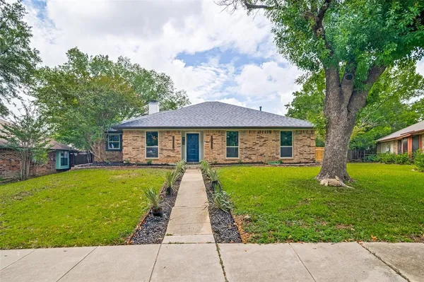 $339,900 | 4704 La Paz Drive, Mesquite, TX 75150