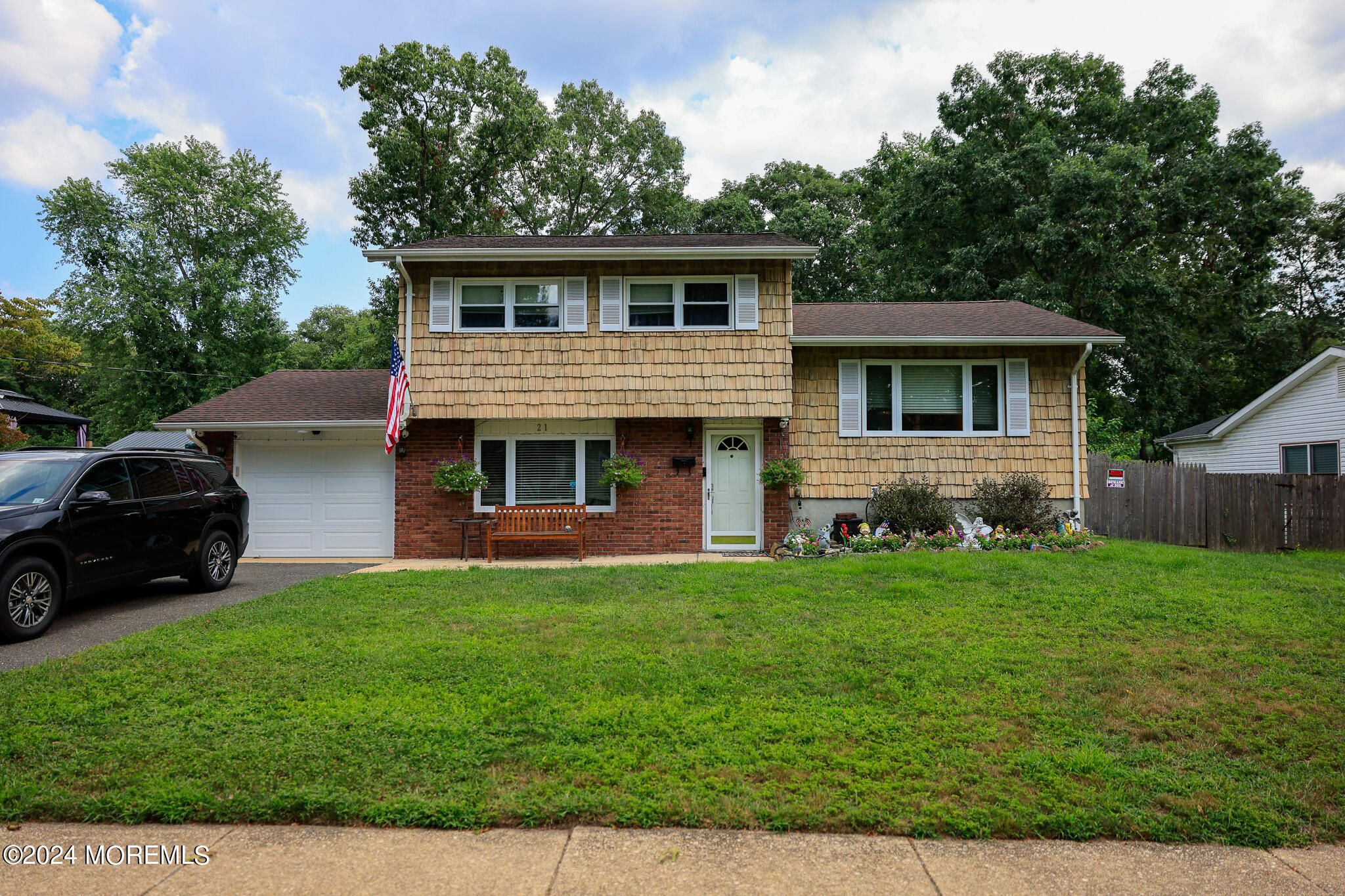 21 Fordham Road Jackson, NJ 08527 - Photo 1 of 19 21 fordham curb view