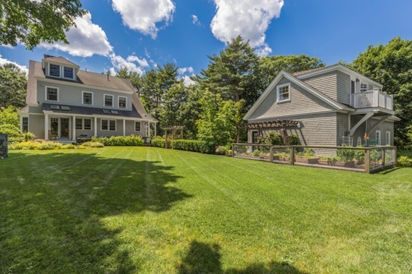66 Bridge Street Manchester, MA 01944 - Photo 24 of 30 Gallery Image 24