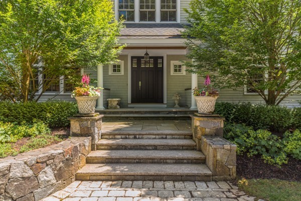 66 Bridge Street Manchester, MA 01944 - Photo 4 of 30 Gallery Image 4