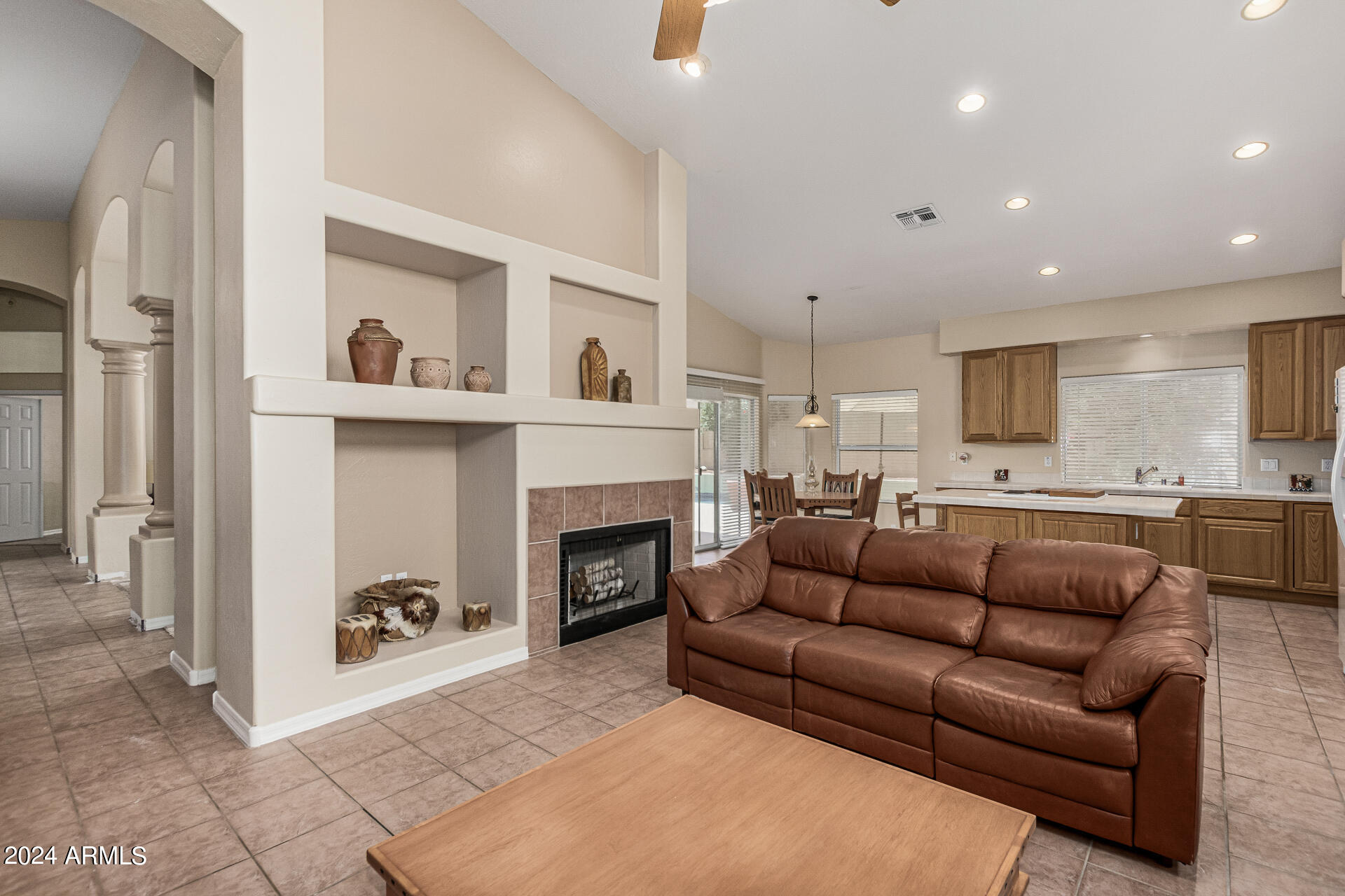 3153 East Desert Willow Road Phoenix, AZ 85048 - Photo 10 of 38 15 - Desert Willow