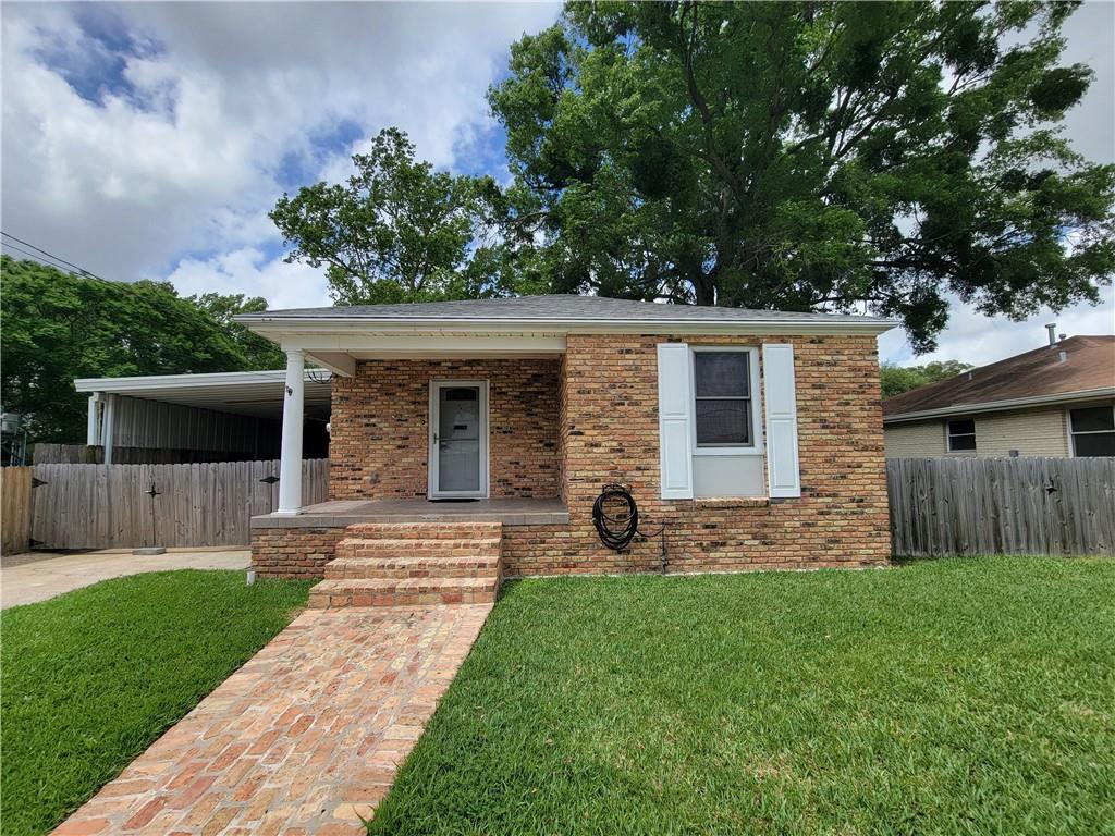 2202 Fazzio Road Chalmette, LA 70043 - Photo 1 of 10