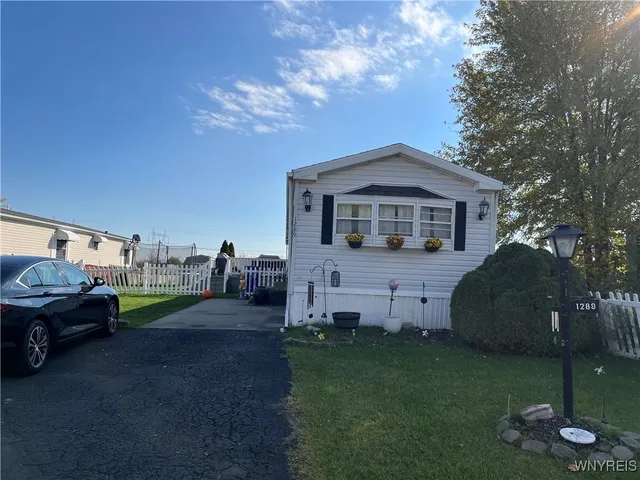 $39,900 | 1289 Norwood Drive, Lockport Town, NY 14094