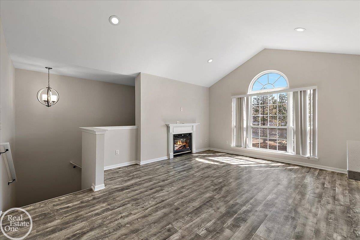 45535 Heather Ridge Drive, Unit #102 Macomb, MI 48044 - Photo 9 of 44 Gallery Image 9