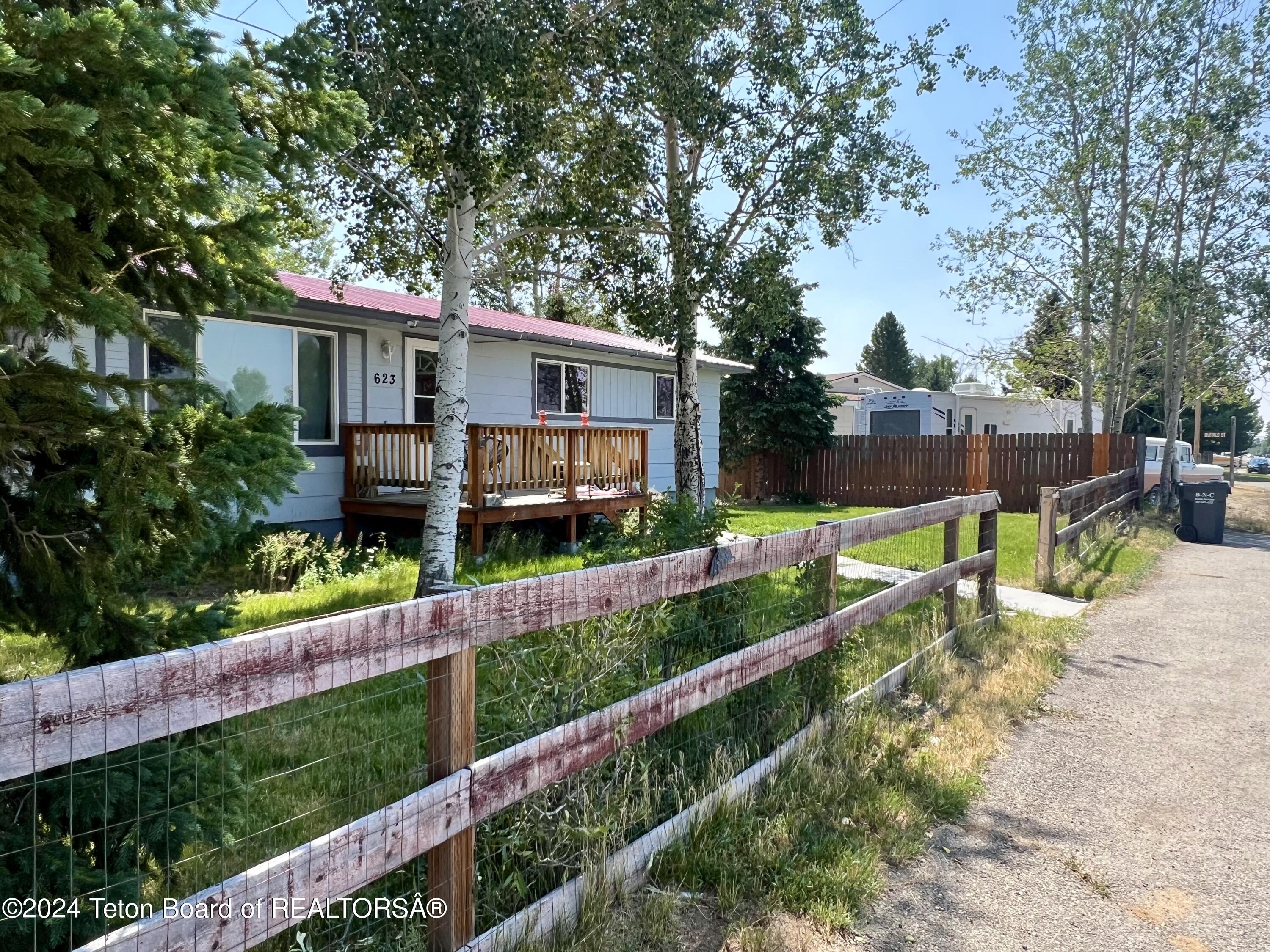 623 North Franklin Ave  