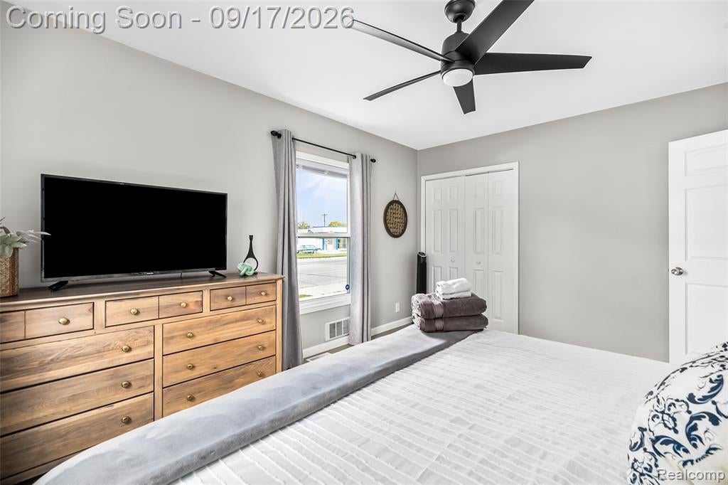 14926 East 10 Mile Road Warren, MI 48089 - Photo 13 of 47 Gallery Image 13