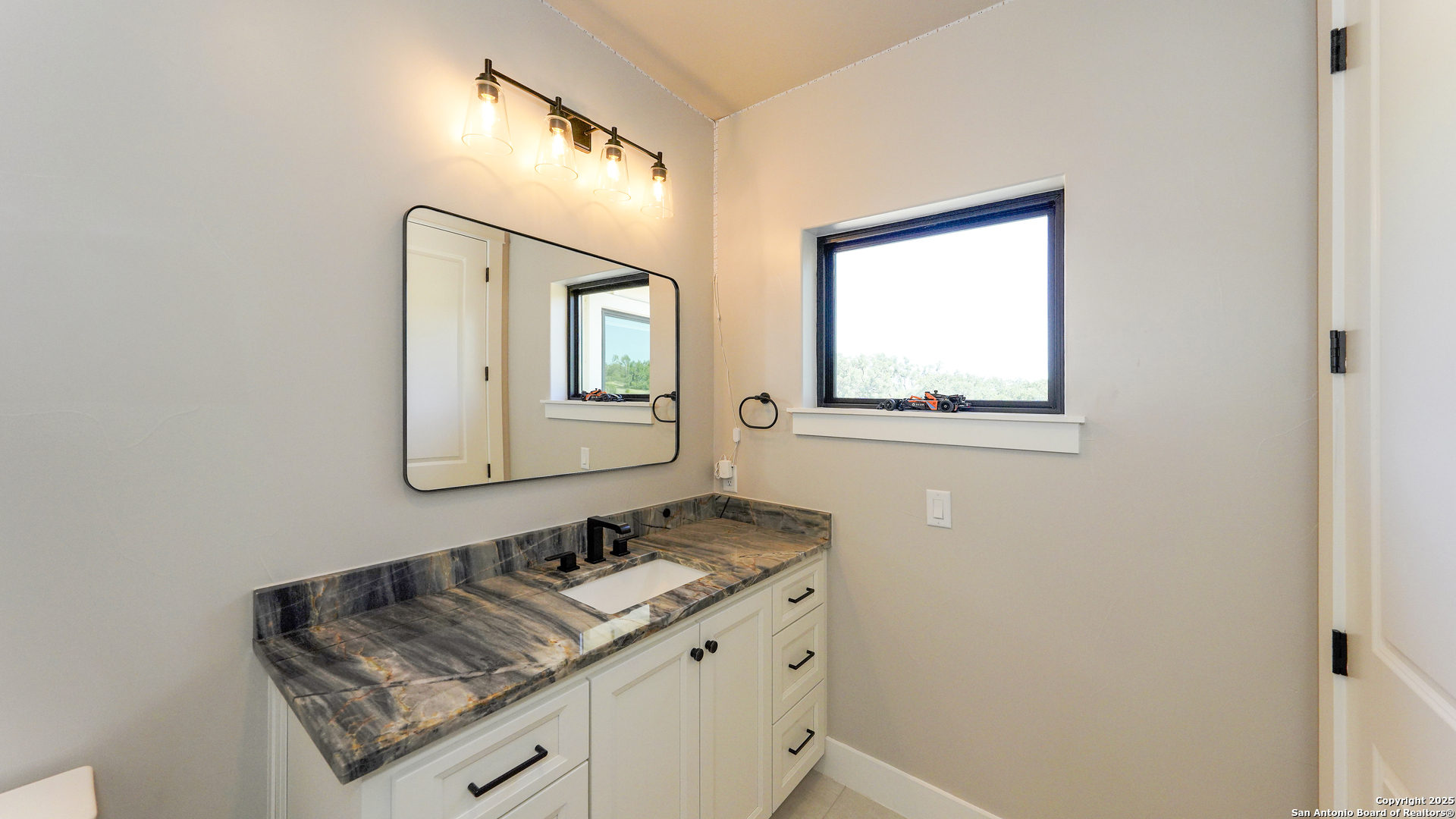 2116 Senora Ridge Canyon Lake, TX 78133 - Photo 25 of 43