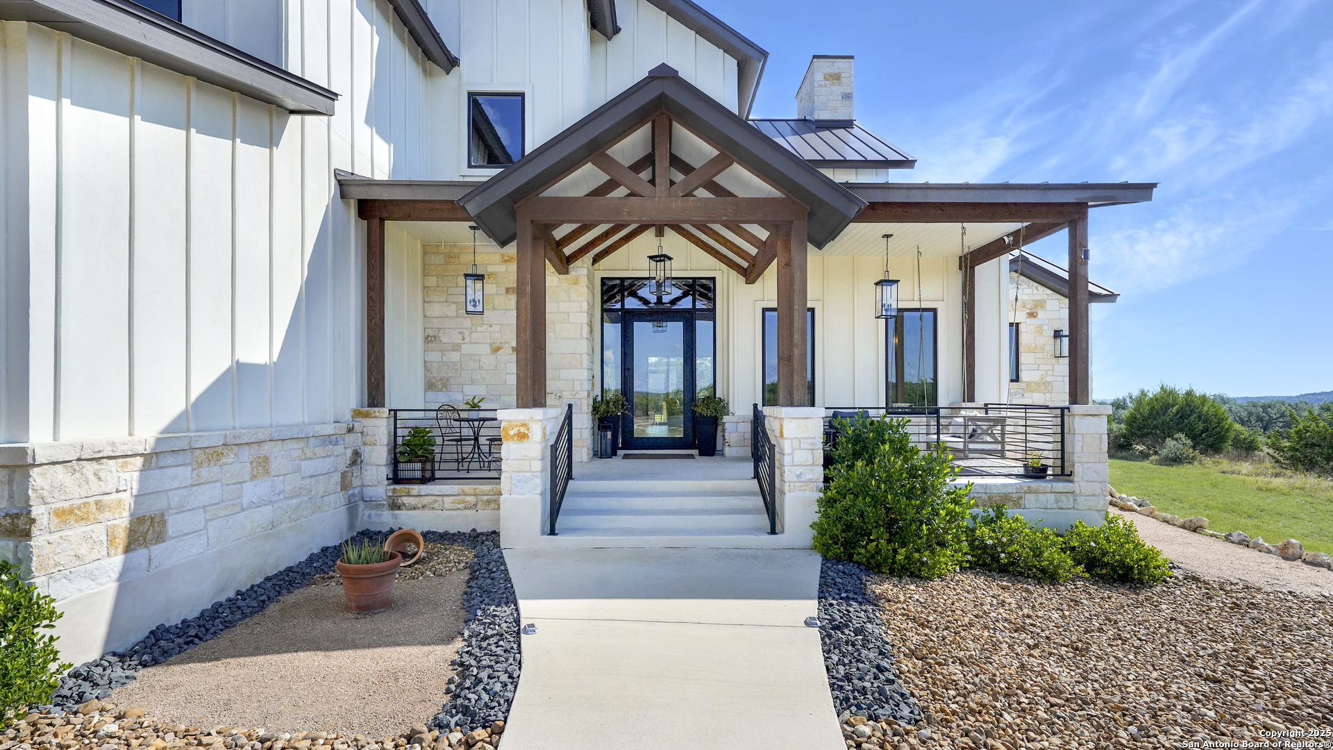 2116 Senora Ridge Canyon Lake, TX 78133 - Photo 4 of 43