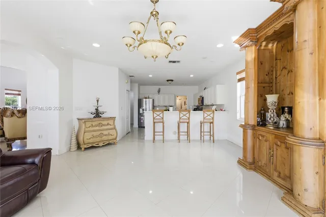 $1,100,000 | 15184 Southwest 20th Street, Miami, FL 33185