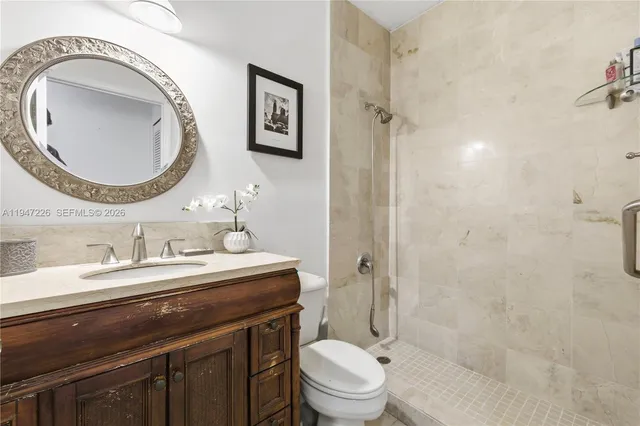 $1,100,000 | 15184 Southwest 20th Street, Miami, FL 33185