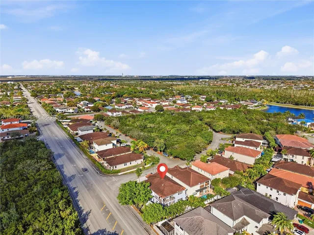 $1,100,000 | 15184 Southwest 20th Street, Miami, FL 33185