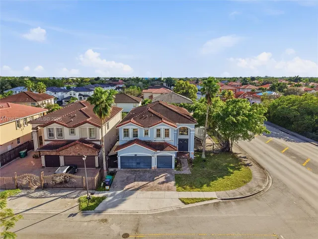 $1,100,000 | 15184 Southwest 20th Street, Miami, FL 33185