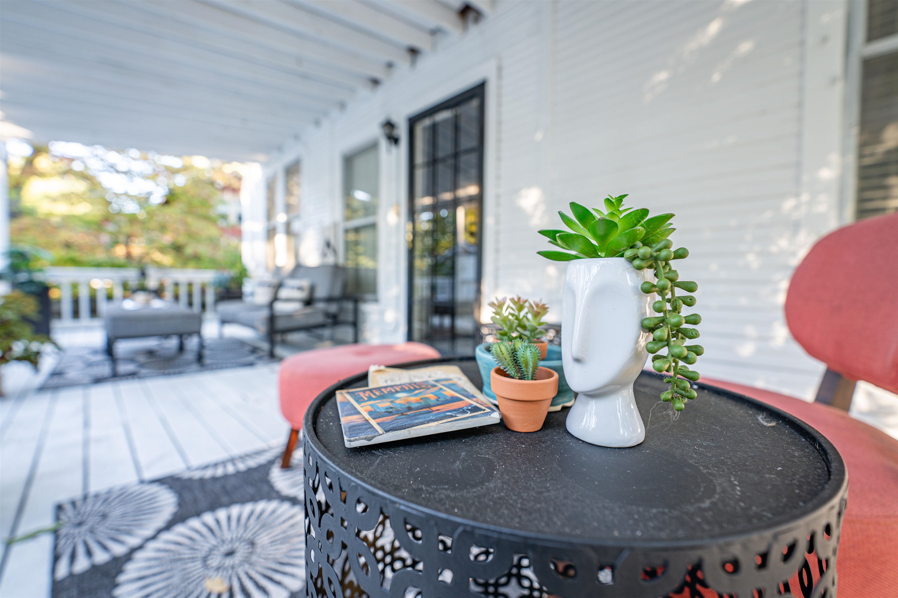 511 Ellsworth Street Memphis, TN 38111 - Photo 22 of 29 a view of a dining room with furniture window and outside view