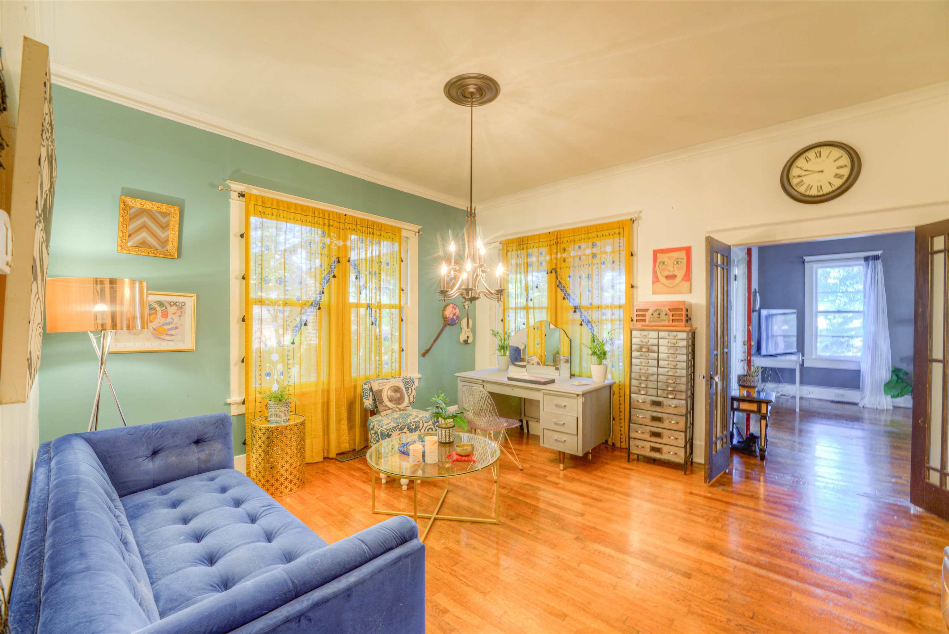 511 Ellsworth Street Memphis, TN 38111 - Photo 7 of 29 a living room with furniture and a window