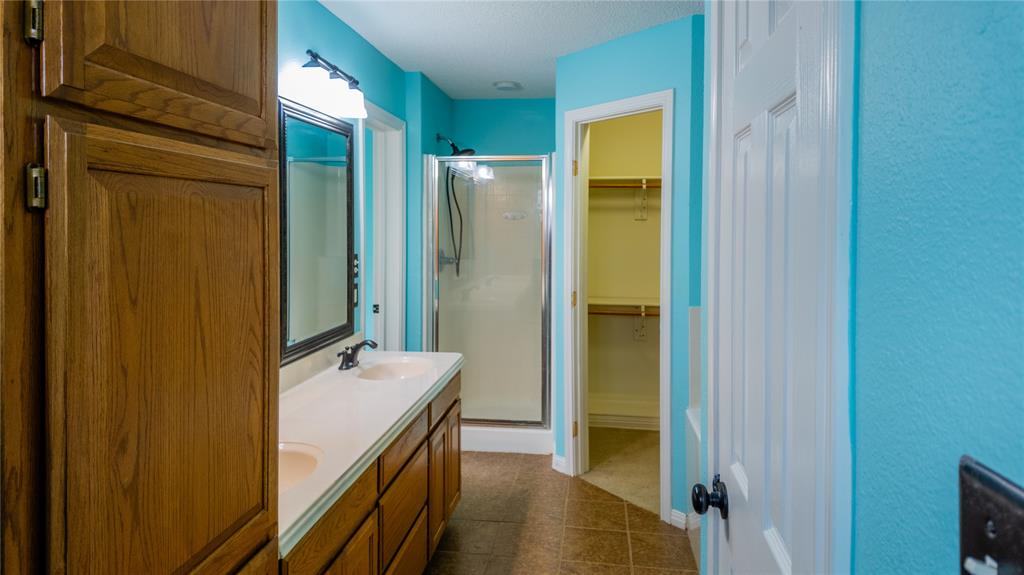 124 Topaz Circle Hewitt, TX 76643 - Photo 13 of 29