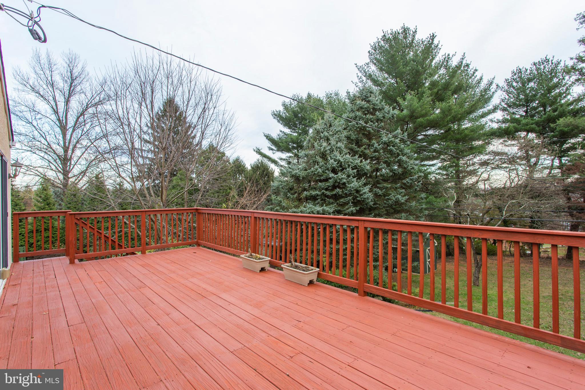 809 Inverness Lane Philadelphia, PA 19128 - Photo 37 of 43 Deck off Master 2