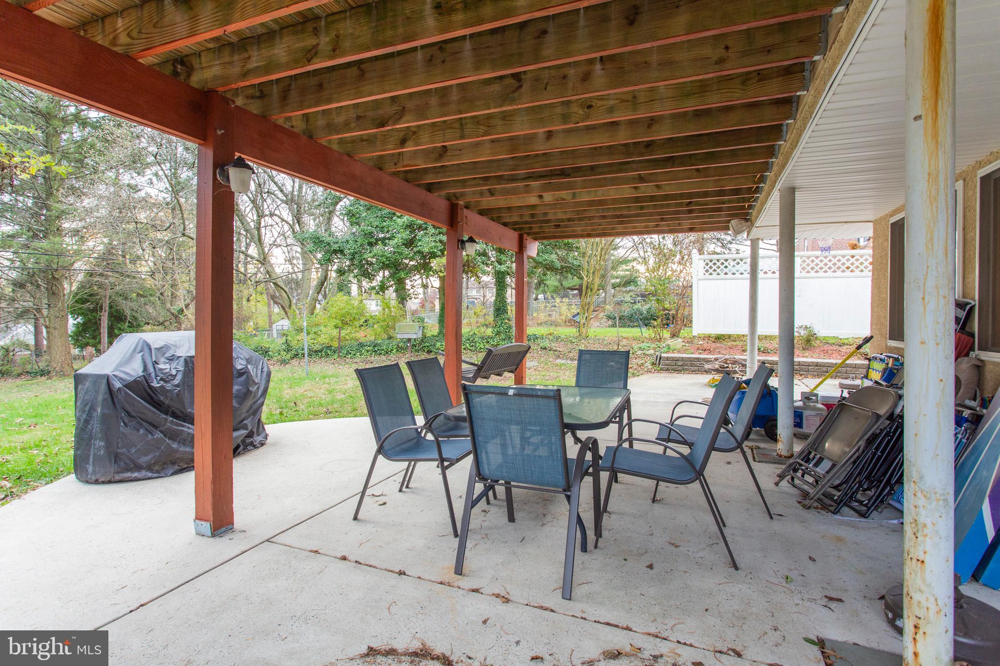 809 Inverness Lane Philadelphia, PA 19128 - Photo 39 of 43 Patio