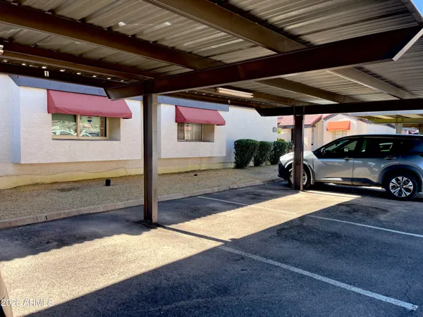 $325,000 | 2145 East Center Lane, Unit 3, Tempe, AZ 85281