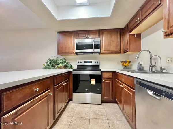 $325,000 | 2145 East Center Lane, Unit 3, Tempe, AZ 85281