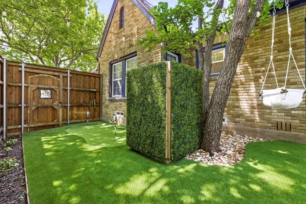 5451 Merrimac Avenue Dallas, TX 75206 - Photo 31 of 40