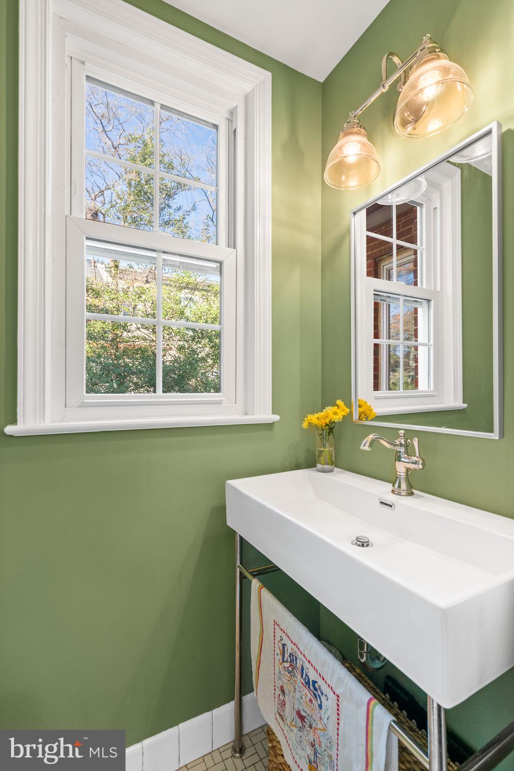 5009 Allan Road Bethesda, MD 20816 - Photo 24 of 65