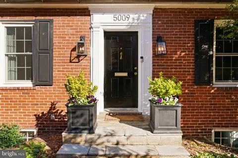 $1,298,000 | 5009 Allan Road, Bethesda, MD 20816