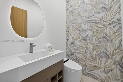 $3,150,000 | 1013 Southeast 9th Street, Fort Lauderdale, FL 33316