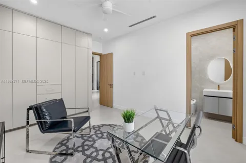 $3,150,000 | 1013 Southeast 9th Street, Fort Lauderdale, FL 33316