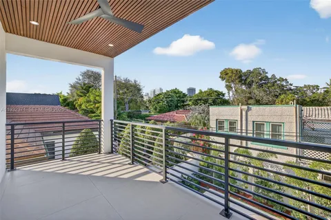 $3,150,000 | 1013 Southeast 9th Street, Fort Lauderdale, FL 33316