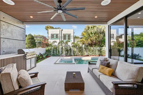 $3,150,000 | 1013 Southeast 9th Street, Fort Lauderdale, FL 33316