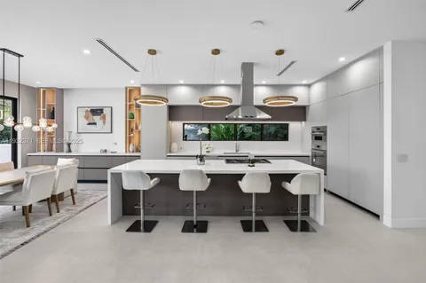 $3,150,000 | 1013 Southeast 9th Street, Fort Lauderdale, FL 33316