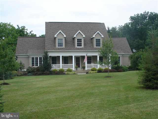 434 Barnstable Road Carlisle, PA 17015 - Photo 2 of 17 Gallery Image 2