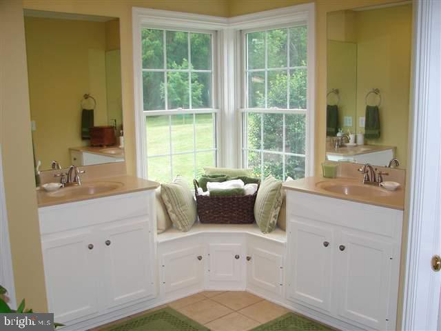434 Barnstable Road Carlisle, PA 17015 - Photo 12 of 17 Gallery Image 12
