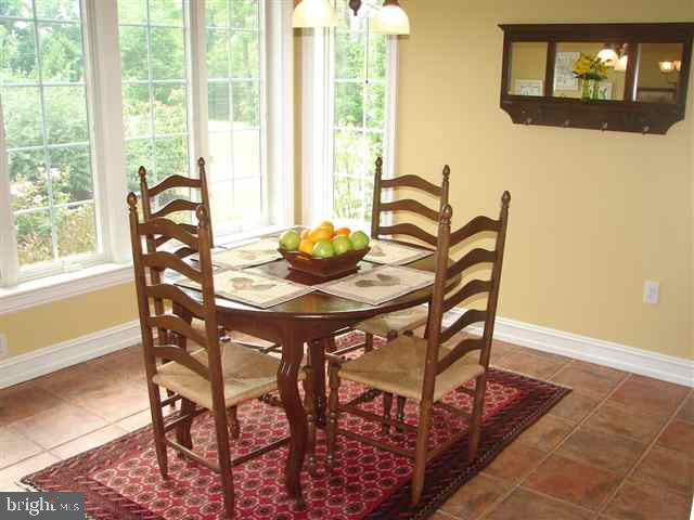 434 Barnstable Road Carlisle, PA 17015 - Photo 9 of 17 Gallery Image 9