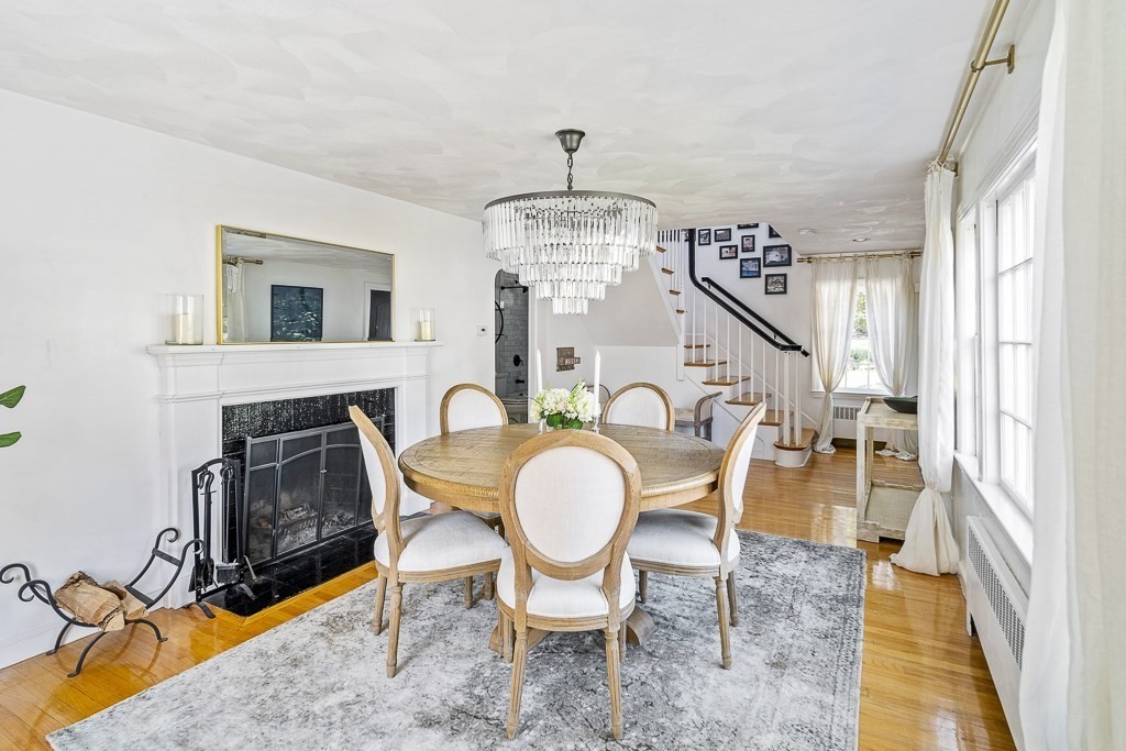 28 Longmeadow Road Arlington, MA 02474 - Photo 4 of 25 a view of a livingroom with furniture window and wooden floor