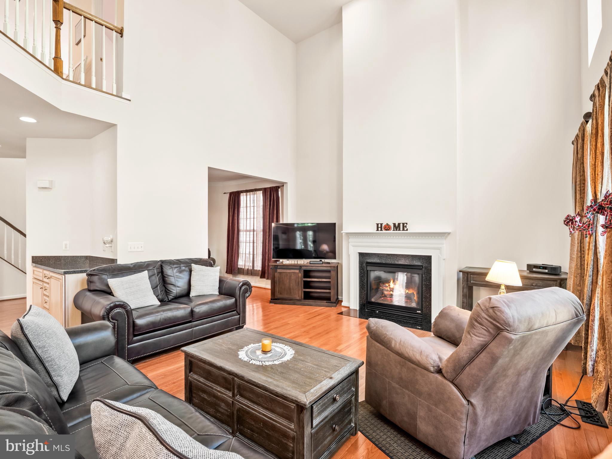 7236 Lyndam Hill Circle Lorton, VA 22079 - Photo 13 of 59