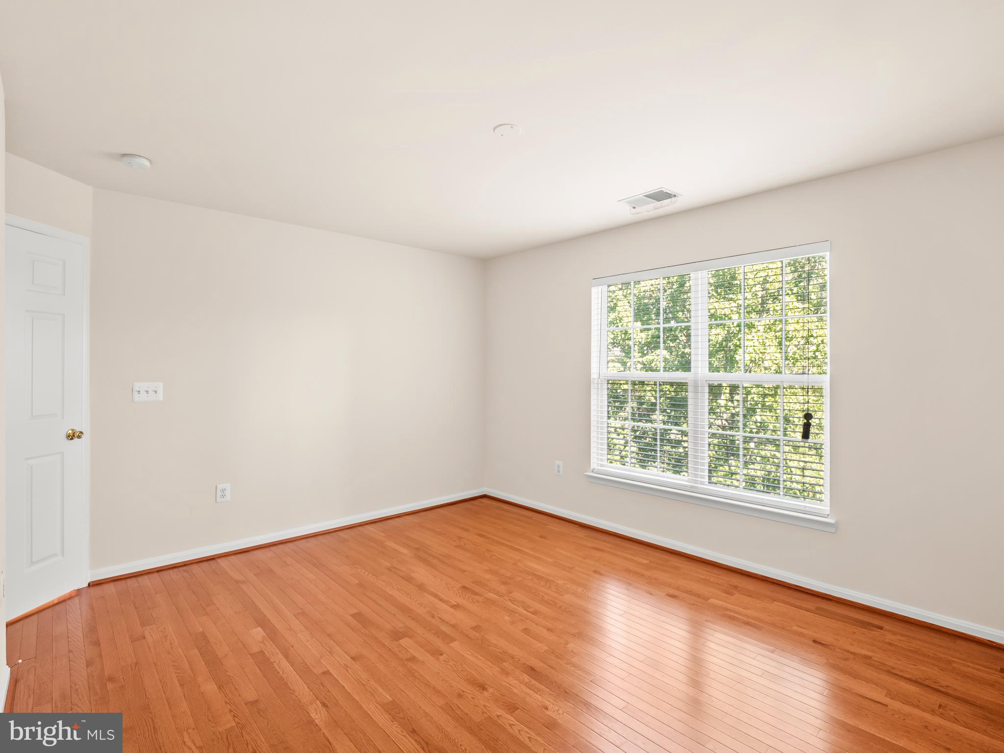 7236 Lyndam Hill Circle Lorton, VA 22079 - Photo 29 of 59