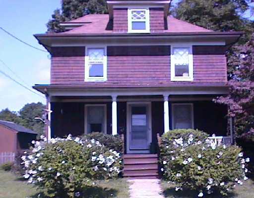 20 Brookfield Road East Providence, RI 02915 - Photo 2 of 2 Other.